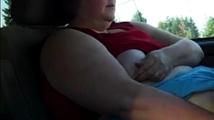 SSBBW Slut Masturbates in her Car