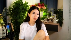 Hot brunette from squirt masturbating on webcam