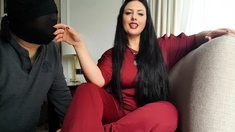 Brunette Solo Webcam Masturbation